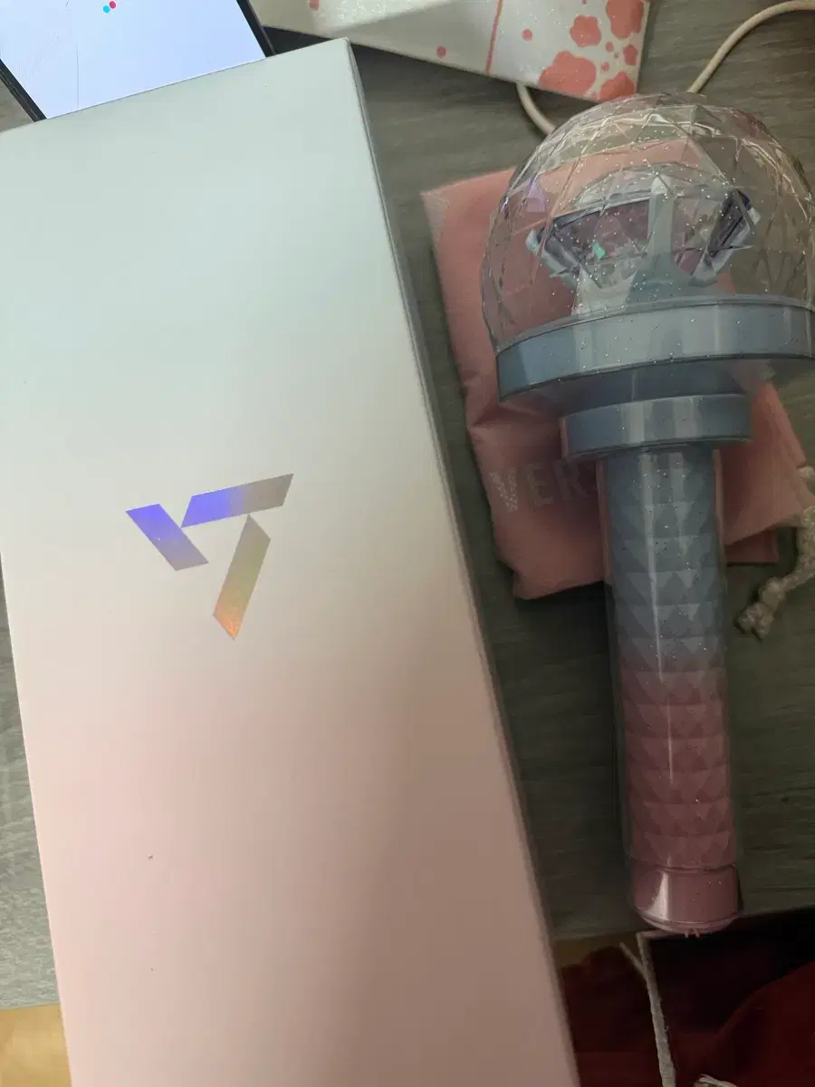 thumbnail-0